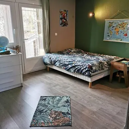 Ferme Renovee Avec Piscine 4*