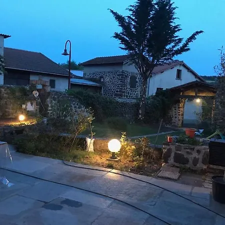 Otel Ferme Renovee Avec Piscine 4*